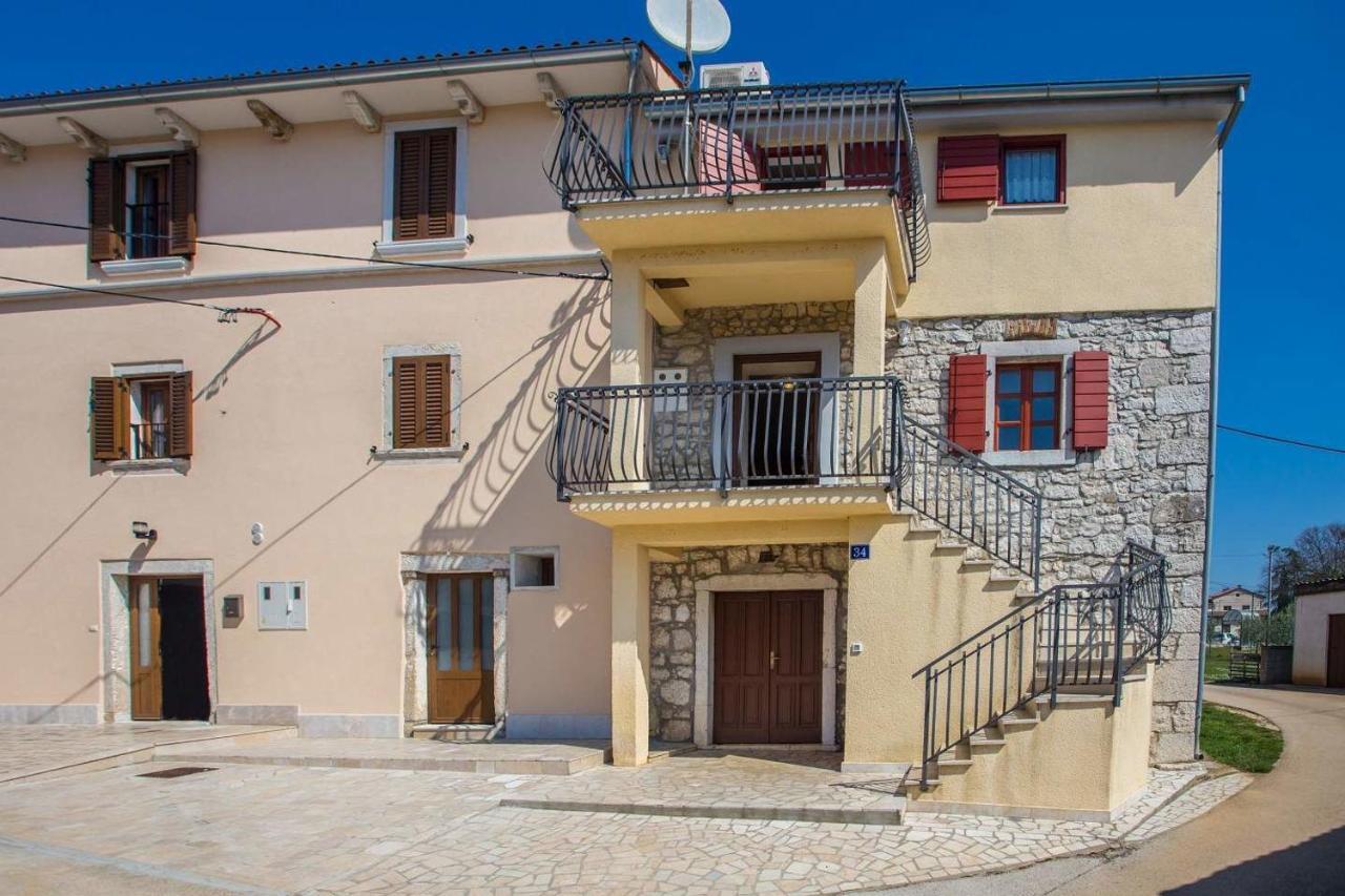Apartment Nini Poreč Exterior foto